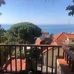 Ferienhaus Mad Di Mare Di Arte Dormire Celle Ligure