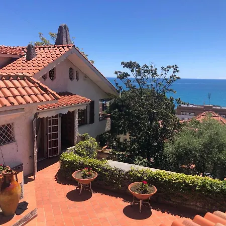 Ferienhaus Mad Di Mare Di Arte Dormire