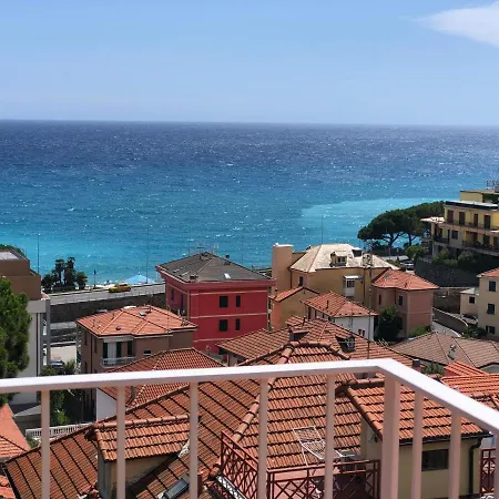 Mad Di Mare Di Arte Dormire * Celle Ligure