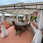 Mad Di Mare Di Arte Dormire Tatil Evi