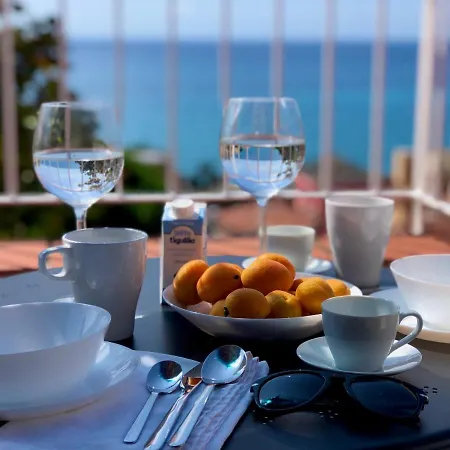 Casa de Férias Mad Di Mare Di Arte Dormire