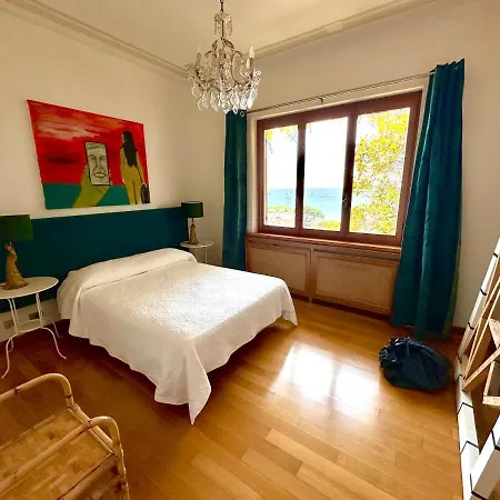 Holiday home Mad Di Mare Di Arte Dormire Celle Ligure
