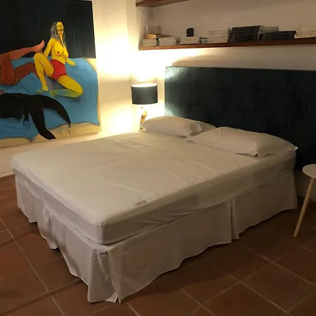 Mad Di Mare Di Arte Dormire